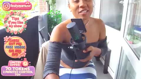 YAYA  online show from August 10, 11:44 am