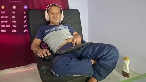 Hazzan online show from August 11, 1:57 pm