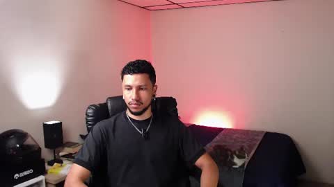 yeff online show from August 6, 12:09 am
