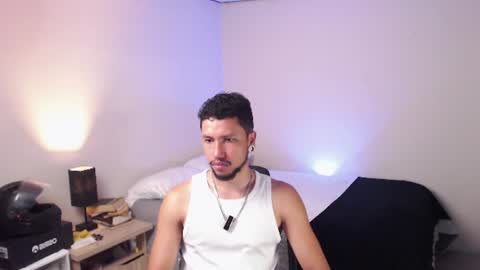 yeff online show from August 12, 1:08 am