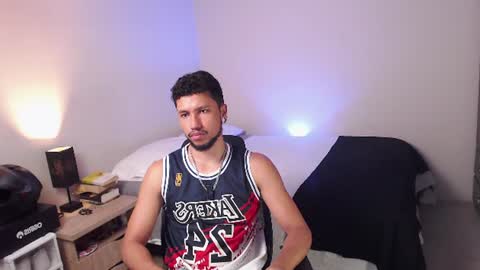 yeff online show from August 16, 12:58 am