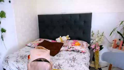 YEM online show from August 12, 1:57 pm