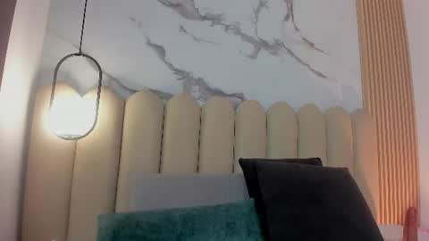 yennifer_01 online show from August 13, 3:04 pm