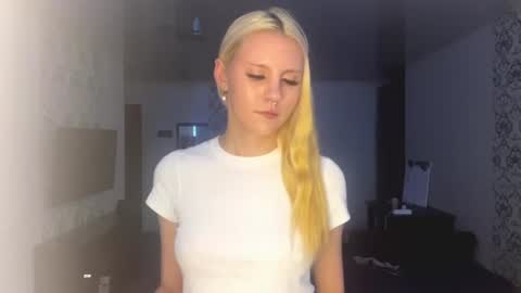 Lana online show from August 7, 11:49 pm