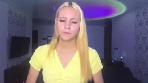 Lana online show from August 13, 6:22 pm