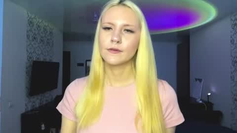 Lana online show from August 14, 7:28 pm