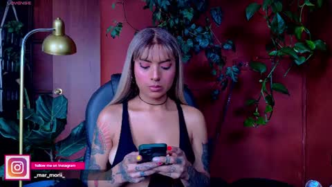 yeriawaddell  online show from July 19, 8:22 pm