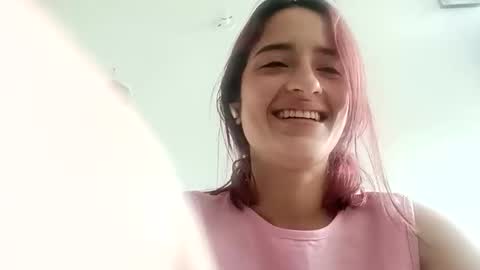 Yesika online show from May 5, 2:51 pm