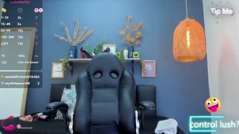 yessika_parker online show from August 12, 1:13 pm