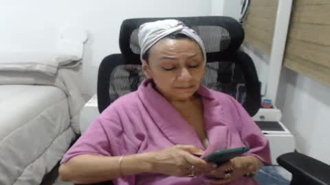 jessy online show from August 2, 12:39 am