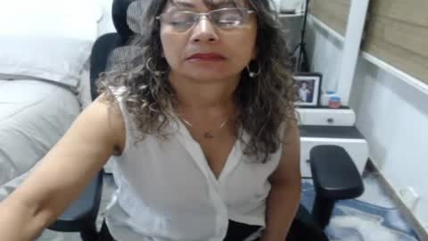jessy online show from August 13, 1:52 am