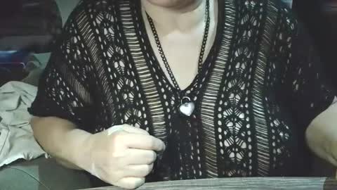 yessirprincesspet online show from April 26, 3:57 am