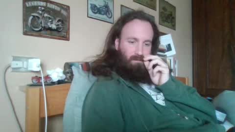 yeti_92 online show from April 1, 11:08 am
