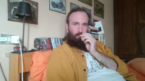 yeti_92 online show from April 10, 12:56 pm