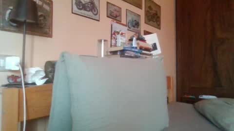 yeti_92 online show from April 28, 9:42 am