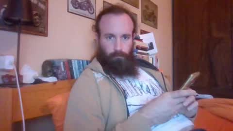 yeti_92 online show from May 5, 12:07 pm