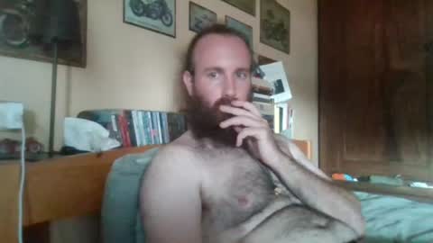 yeti_92 online show from August 4, 4:15 pm