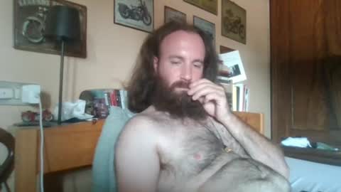 yeti_92 online show from August 8, 11:21 am