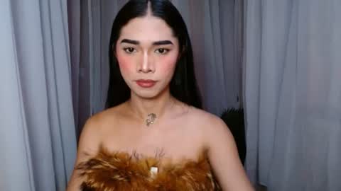 Little Yhanie online show from August 11, 11:07 pm