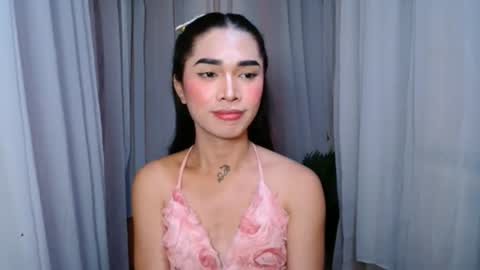 Little Yhanie online show from August 12, 10:56 pm
