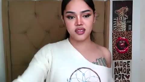 yhuriibayesera online show from August 11, 3:58 pm