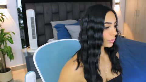 Yika Alves online show from July 18, 10:11 pm