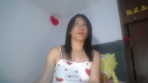 Yiny online show from August 16, 9:46 am