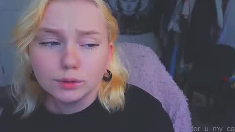 ykwhynot1x online show from July 6, 7:22 am
