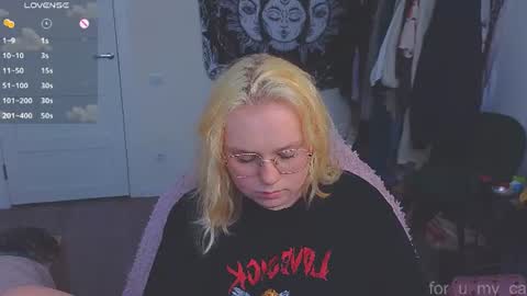 ykwhynot1x online show from July 9, 6:40 am