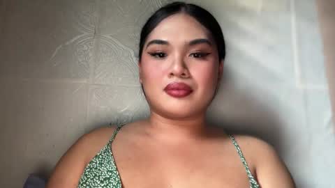 yllana love online show from April 7, 3:44 am