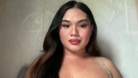 yllana love online show from April 7, 6:18 am