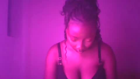 ynw749034 online show from August 14, 6:22 pm