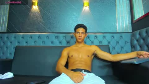 Yoel online show from August 9, 12:50 pm