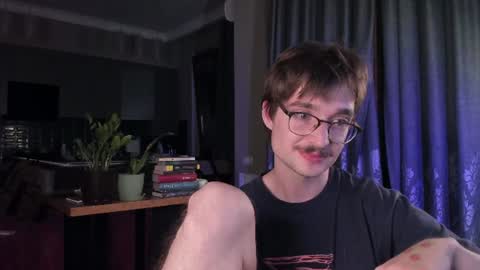 Max online show from July 29, 10:28 pm