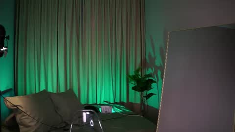 Yoko online show from July 26, 9:14 am