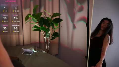 Yoko online show from August 13, 5:43 am