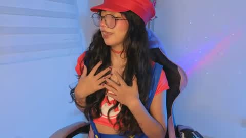 yommi winx online show from August 15, 3:54 am