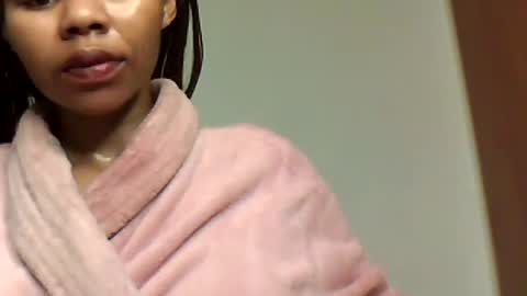 amazingkellyxx online show from July 2, 11:00 am