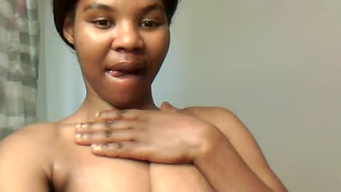 amazingkellyxx online show from July 8, 1:48 pm