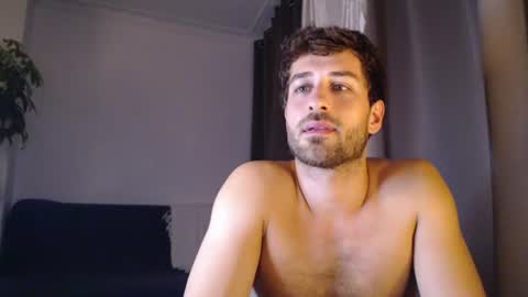 Yoooups online show from July 8, 8:46 pm