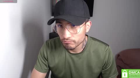 yoshy_man online show from March 18, 3:23 am