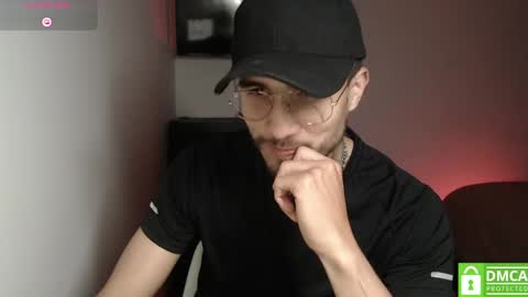 yoshy_man online show from May 8, 4:14 am