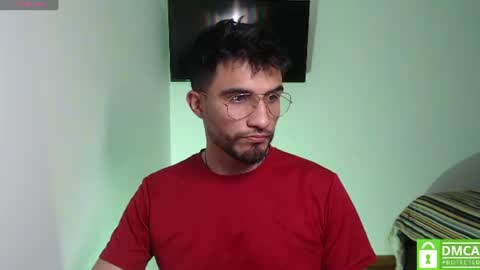yoshy_man online show from June 17, 3:16 am