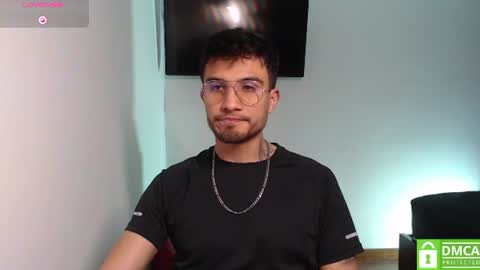 yoshy_man online show from June 25, 6:27 am