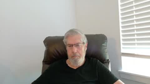 Colorado Guy Straight online show from July 19, 2:41 pm