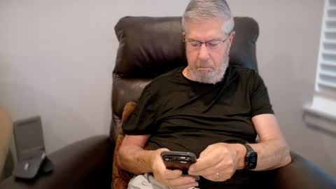 Colorado Guy Straight online show from August 5, 1:31 pm