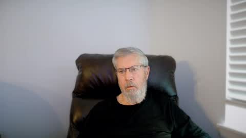 Colorado Guy Straight online show from August 12, 12:40 pm