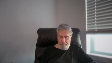 Colorado Guy Straight online show from August 16, 1:48 pm