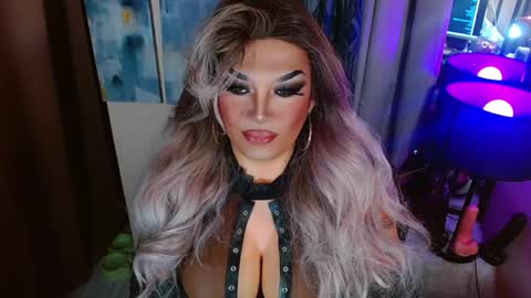 QUEEN MADISON  online show from May 24, 6:43 pm