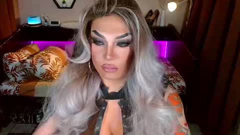 QUEEN MADISON  online show from June 22, 7:14 pm